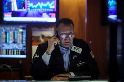 Image for Stocks fall as strong U.S. payrolls muddies rate bets