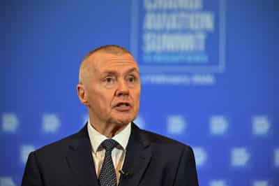 Image for Shortages of new aircraft, fuel put emissions goal at risk, IATA's Walsh says