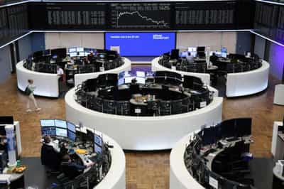 Image for European shares set for worst week in three months, Siemens Energy plunges