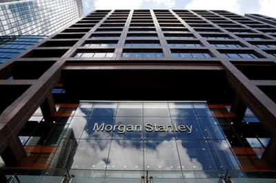 Image for Wall Street sees greater risk of default by major banks