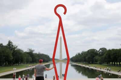 Image for U.S. Supreme Court overturns Roe v. Wade abortion landmark