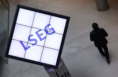 Image for UK indexes climb as banks lead gains, oil prices retreat