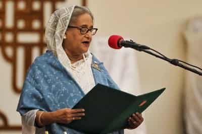 Image for Exclusive-Bangladesh's Hasina plans December return with party colleagues to surrender