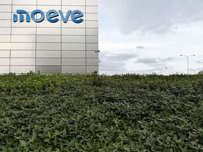 Image for Spain's Moeve says upended energy markets revive green hydrogen as €1 billion project breaks ground