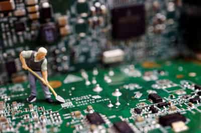 Image for EU and Belgium invest $1.6 billion in chip technology firm Imec
