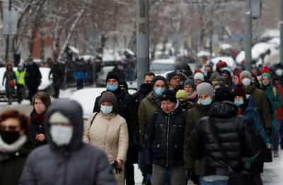 Image for Exclusive: Russia considering at least $6.7 billion spending package to ease discontent &#8211; sources