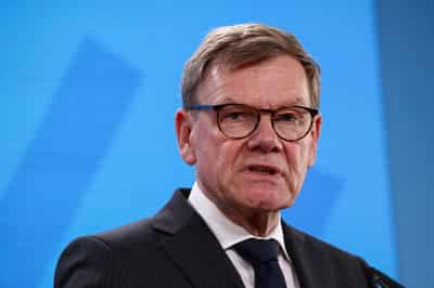 Image for German foreign minister to discuss rare earths, steel in China visit