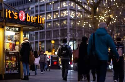Image for German consumer sentiment outlook modest after slight pickup, GfK finds