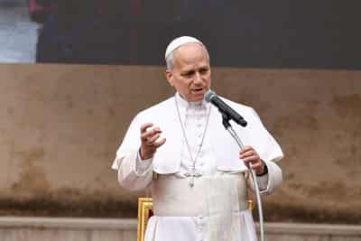 Image for Pope Leo asks media to show suffering of war, not amplify 'propaganda'