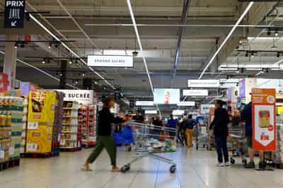 Image for Carrefour sticks price warnings on food to shame suppliers