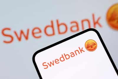 Image for Swedbank shares jump after DOJ closes investigation