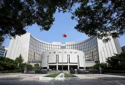 Image for China set to keep medium-term rate unchanged on Wednesday, poll shows