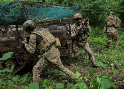 Image for EU considers limiting protection for Ukrainian men of fighting age