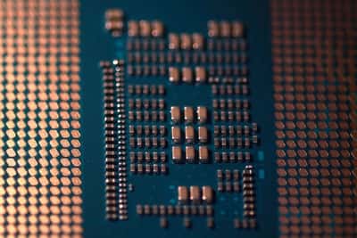 Image for China begins making homegrown DUV chipmaking tools, The Information reports