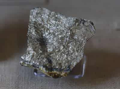 Image for Analysis-Battery makers sweat as antimony shortage hits after China's export curbs