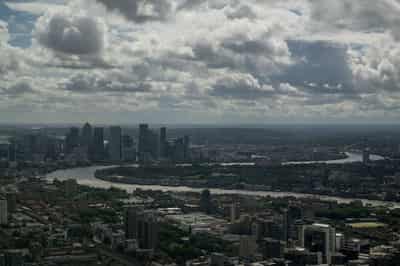 Image for Europe's biggest office sale in four years boosts London's Canary Wharf