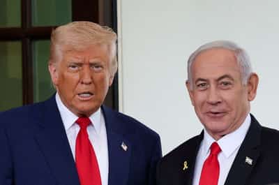 Image for Trump says it's difficult to deal with Hamas, talking about plans with Netanyahu