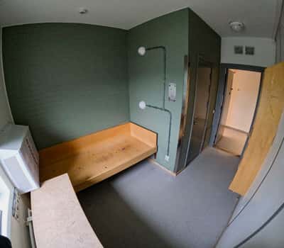 Image for Sweden prepares prisons for 13-year-old gang killers