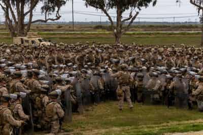Image for Appeals court allows Trump to keep National Guard in L.A. with Marines on the way