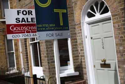 Image for UK house prices stabilise after four-month fall, Halifax says