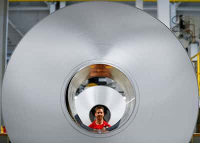 Image for Factbox-Why companies are swapping copper for aluminium