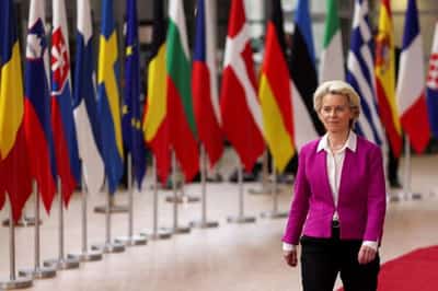 Image for We’ll be with you on ‘long road’ to membership, EU tells Ukraine