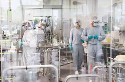 Image for EU regulator hopes to approve COVID variant-adapted vaccines by autumn