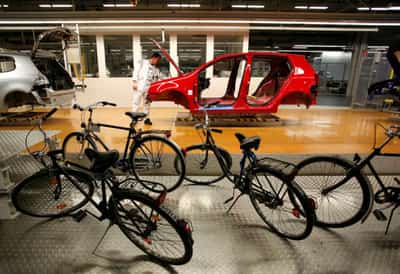 Image for Euro zone producer prices drop for seventh month in July