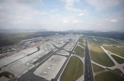 Image for EU not ready to enforce pollution rules, airlines say