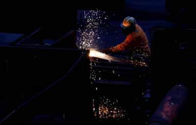 Image for UK finalises 500 million pound rail contract to save British Steel jobs