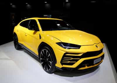 Image for Lamborghini sells out combustion engine models – WELT