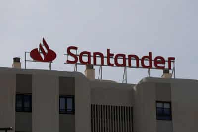 Image for Santander sells 3.5% stake in its Polish unit for around $473 million
