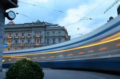 Image for Swiss banks fret over sanctions risk to wealth business