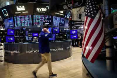 Image for Global stocks poised for weekly gains after slew of US data