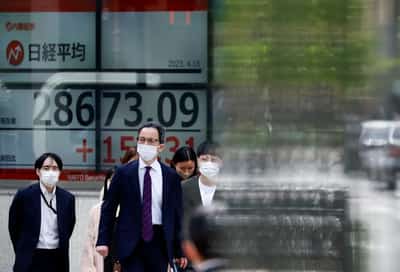 Image for Euro zone yields fall, stock rally takes a breather