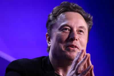 Image for Elon Musk calls German chancellor 'Oaf Schitz' in post slamming free speech comments