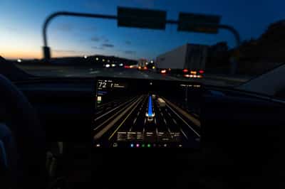 Image for Czech Republic approves Tesla's FSD after earlier safety concerns