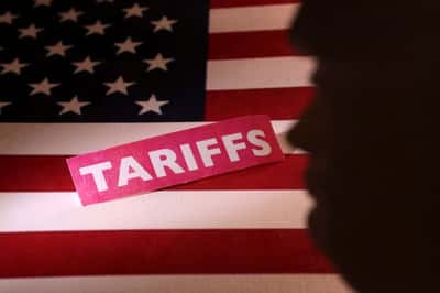 Image for Analysis-Russia sanctions bill gives Trump sweeping new tariff powers