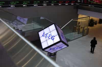 Image for London shares slip as higher oil prices lift bond yields; BoE in focus