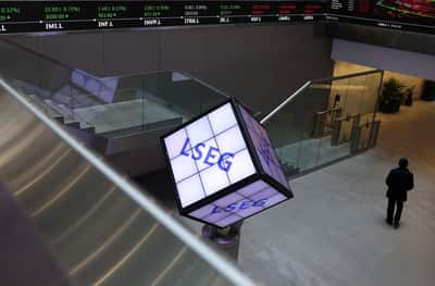 Image for London shares slip as higher oil prices lift bond yields; BoE in focus