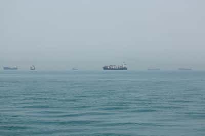 Image for France readies UN resolution on Hormuz as vote on US text stalls