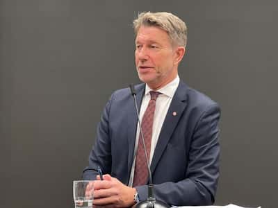 Image for Norway parliament vote on subsidies review casts doubt on floating wind project