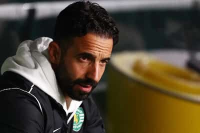Image for Soccer-Manchester United appoint Portuguese Ruben Amorim as head coach