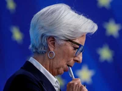 Image for ECB pledges new crisis tool to help indebted southern states