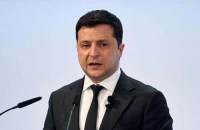 Image for Ukraine wants peace but won’t give up its land to Russia, president says