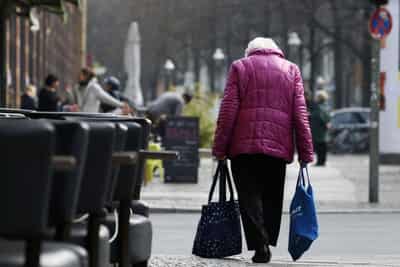 Image for German cabinet agrees on law to incentivise post-retirement work