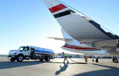 Image for Exclusive-U.S. weighs 2050 target in bid to wean airlines off fossil fuels