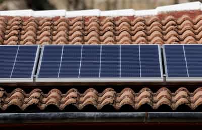 Image for Analysis-Iran war revives European rooftop solar demand to cut energy bills