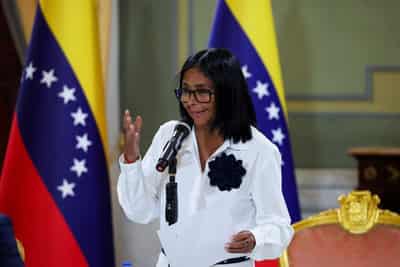 Image for Exclusive-Power suppliers hesitate as Venezuela seeks grid repairs without payment guarantees