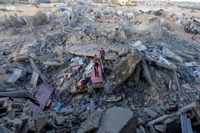 Image for Israeli military kills four in Gaza and expands control zone, locals say